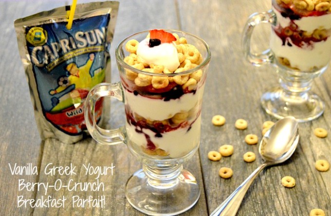Vanilla Greek Yogurt Berry-O-Crunch Breakfast Parfait #PriceChopperB2S  #shop