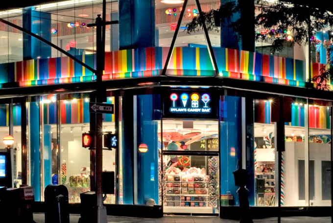 Top 5 Dylan S Candy Bar Christmas Gifts Let The Sugar Rush Begin A Happy Hippy Mom