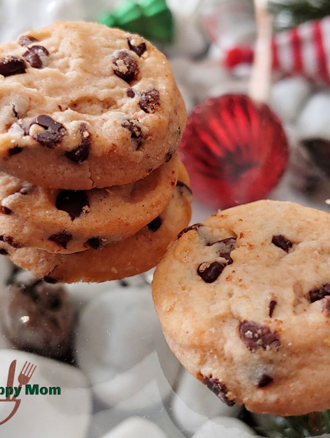 little bites mini chocolate chip cookies-holiday