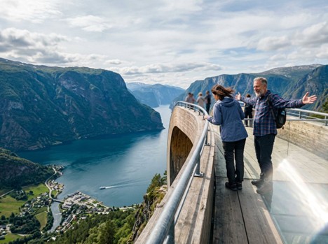 The electrified Bergen Railway, a low-carbon way to cross Norway.